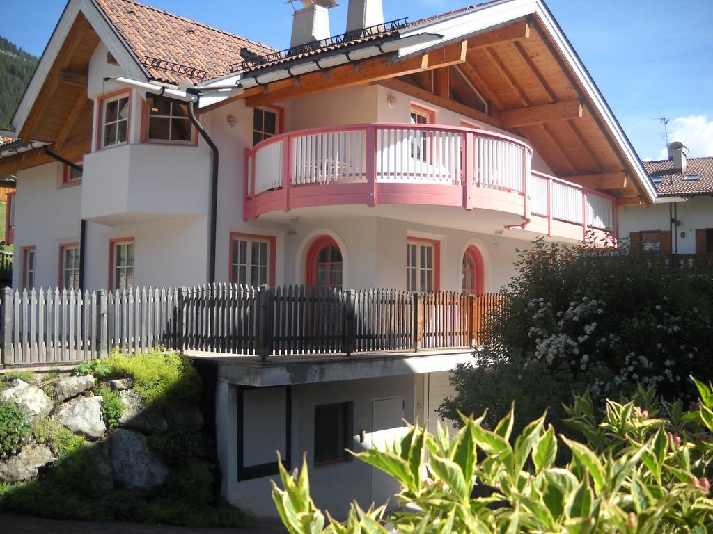 Villetta Enrosadira Vigo di Fassa Buitenkant foto