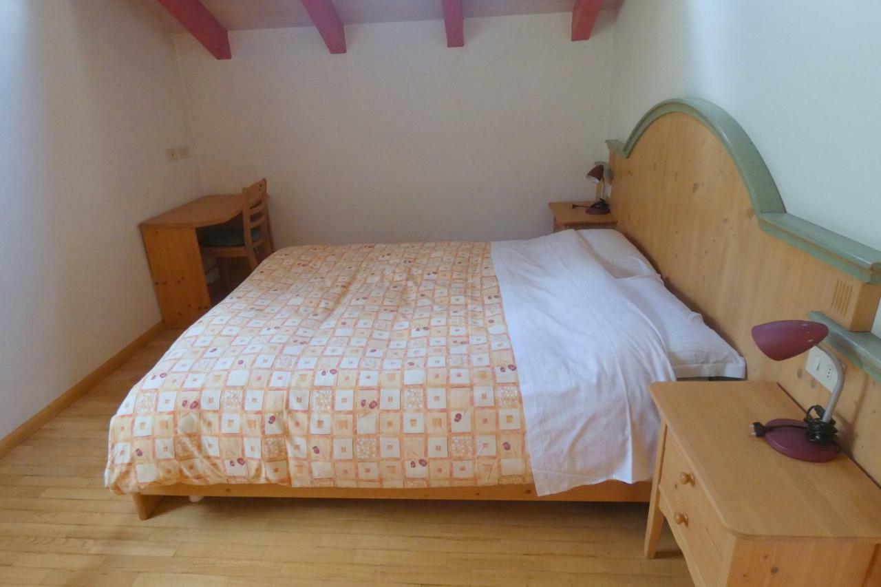 Villetta Enrosadira Vigo di Fassa Buitenkant foto