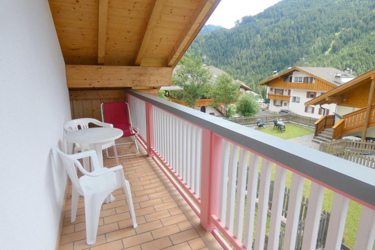 Villetta Enrosadira Vigo di Fassa Buitenkant foto